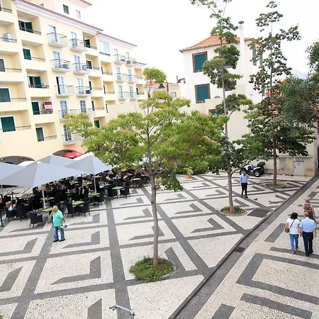 Tr3s Qu4rtos Carmo By Analodges * Funchal (Madeira)